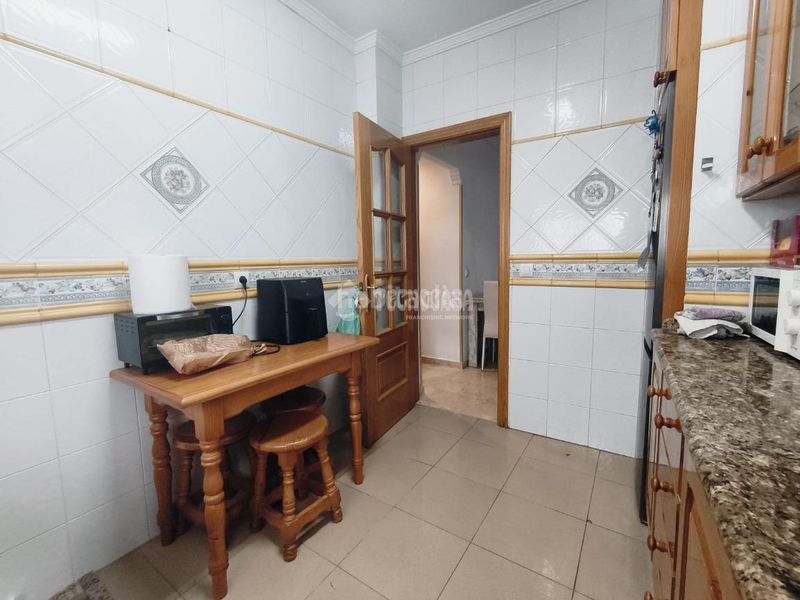 Foto 6f5a740b-3e84-44b4-ab8c-5608223577b2. Casa aparellada a Barbate Barbate