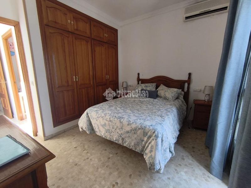 Foto e15bd8da-a25e-447d-ae3b-b60feaf8c2d7. Casa aparellada a Barbate Barbate