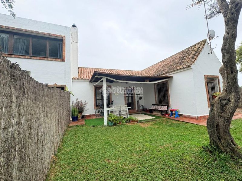 Foto 45e43ad5-d1e1-46bc-ac8d-e7e94ee427d9. Terreny residencial a Zahora Barbate