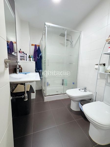 Foto 0b7fc676-f3d8-42a9-9d78-c184db46590f. Pis a Barbate Barbate
