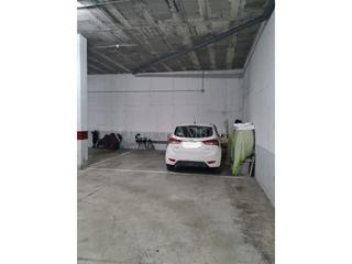 Aparcament cotxe a Santa Eulària des Riu. Plaza de parking doble situada en santa eulalia del rio