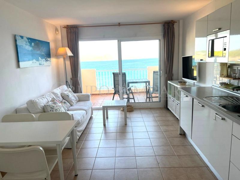 Foto 10de9a06-5f1a-4218-bd9d-4e65fd23c311. Ático atico en cala nova. es canar en Sant Carles Santa Eulària
