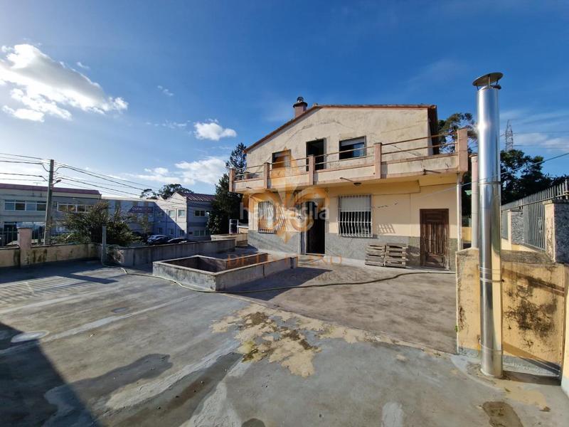 Foto 14db78c6-dc9f-444c-9fc9-38c43e946d40. Casa en Sardoma - Castrelos Vigo