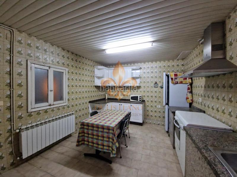 Foto ba7c1366-2ae5-4a59-acae-414aa4c44a81. Casa en Sardoma - Castrelos Vigo