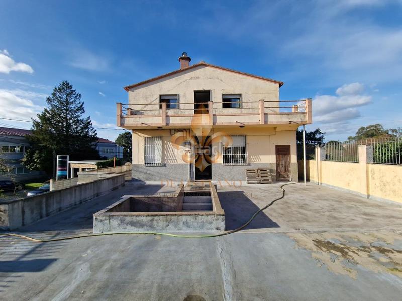 Foto eba6f276-0abf-43e3-a2f1-a690b4ba6be4. Casa en Sardoma - Castrelos Vigo