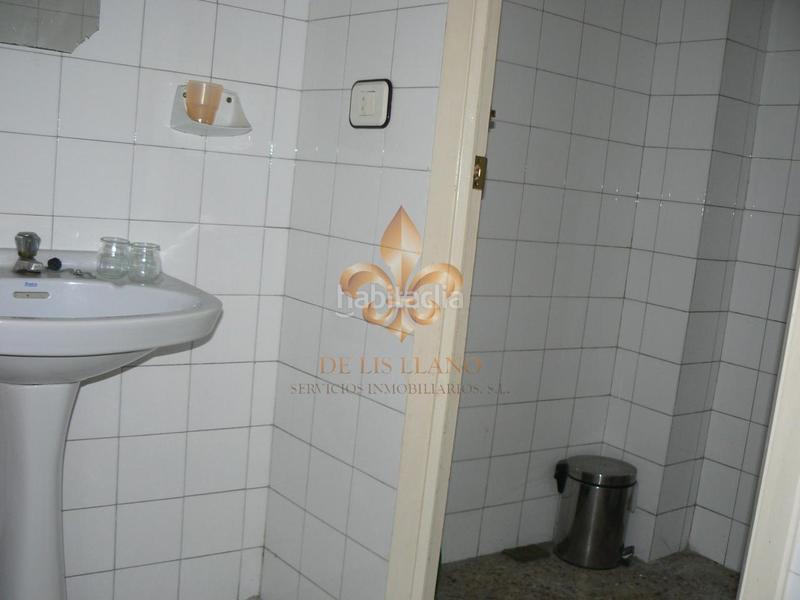 Foto 33484a56-ac73-4752-b614-58acbeaeb112. Rent business premise in As Travesas - Balaidos Vigo