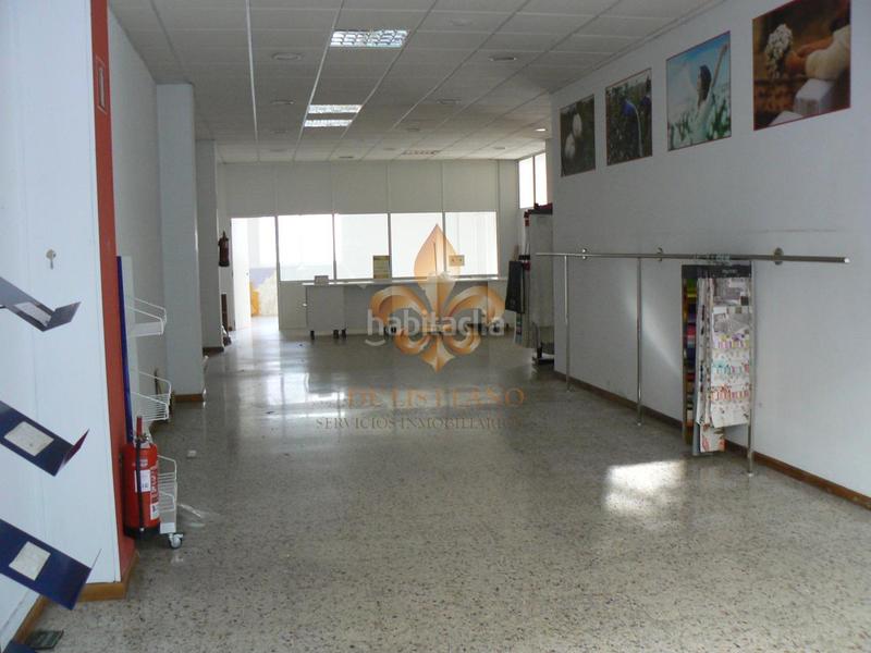 Foto 98d0eefe-b5ba-48e3-a9ad-00d819f256f6. Miete geschäftsraum in As Travesas - Balaidos Vigo