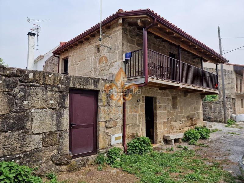 Foto 07cd05b9-ce55-474f-b1e4-e502ad0d5f17. Casa adossada a Maside