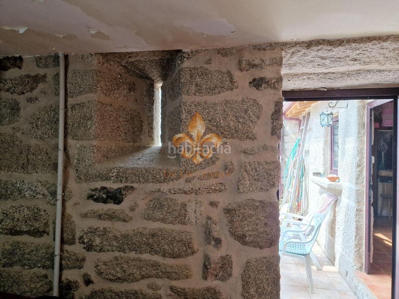 Foto 8ceebee5-907a-438e-ab99-8e5734c2bdf5. Casa adossada a Maside