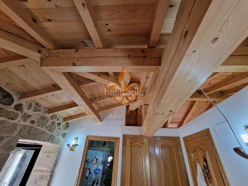 Foto e4d8d085-bd56-422c-a85a-31cc554b6223. Casa adossada a Maside