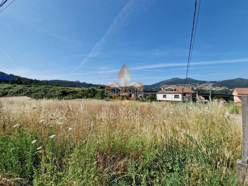 Foto c217b20d-5d00-4a5a-9279-1c2f6e6ce9f9. Terreno residenziale in Valadares - Beade Vigo