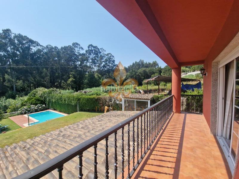 Foto 85989c93-e53c-4743-96e9-8dac2d940c9a. Maison avec chauffage parking piscine dans Camos Nigrán