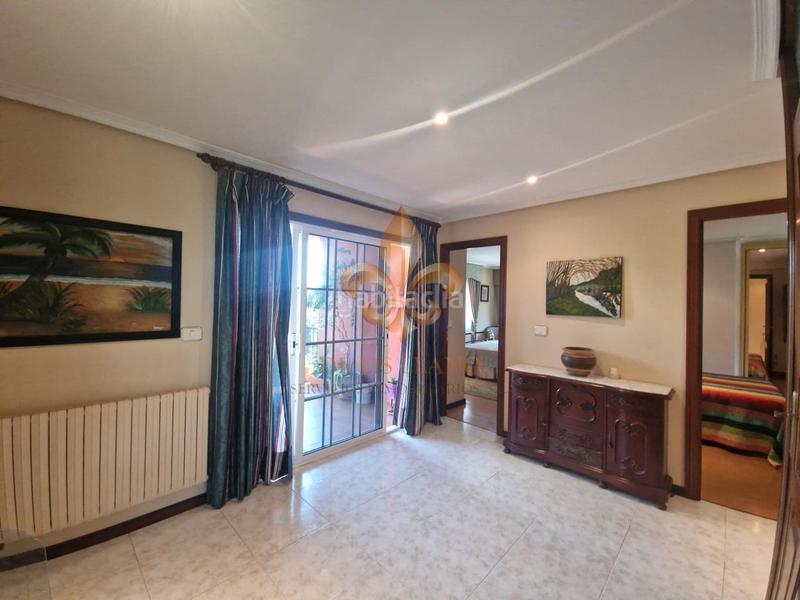 Foto ac40876c-b1e2-4743-b945-0b762cf1d9ea. Maison avec chauffage parking piscine dans Camos Nigrán