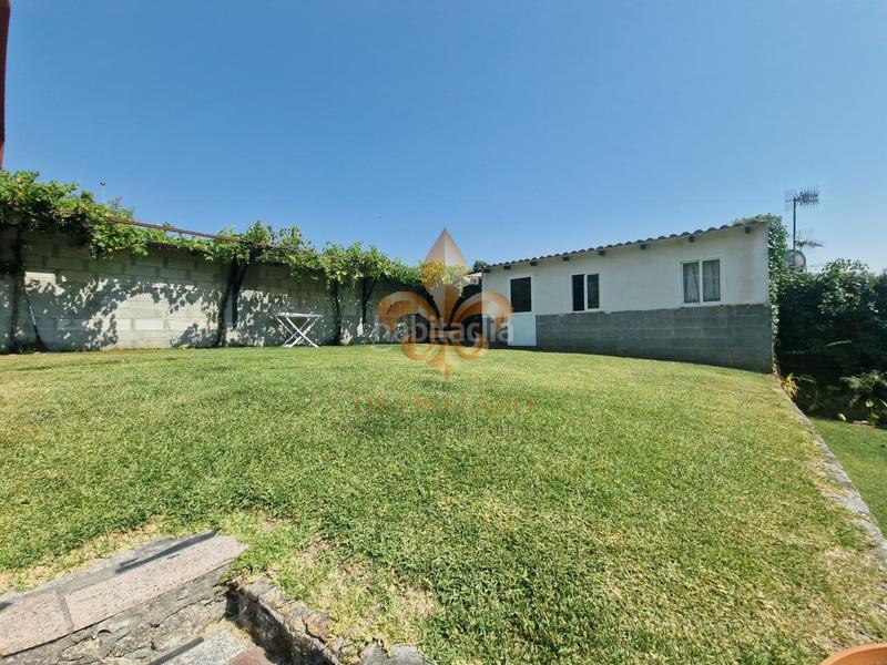 Foto c66ad84d-89fc-4a81-a3bd-551ca03bfc55. Maison avec chauffage parking piscine dans Camos Nigrán