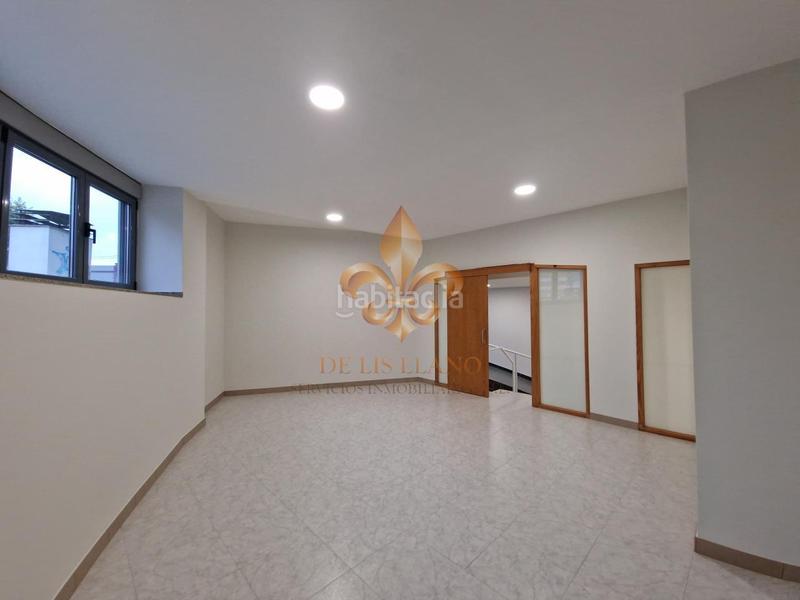 Foto 20671d51-66c2-4a10-8482-b9cf91461645. Rent business premise in As Travesas - Balaidos Vigo
