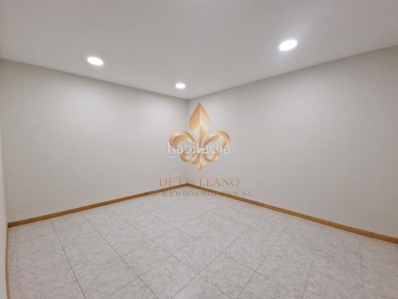 Foto 6f9bcd9d-affc-446d-8978-aed6f6062177. Rent business premise in As Travesas - Balaidos Vigo