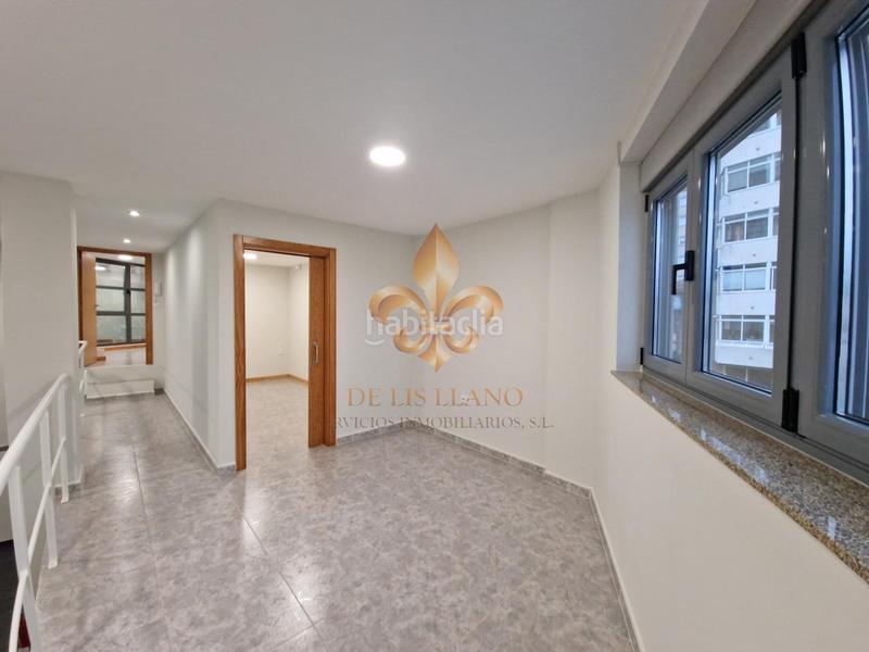 Foto a2baddc2-fb48-4a55-8c3f-de8c0ca8c53a. Rent business premise in As Travesas - Balaidos Vigo