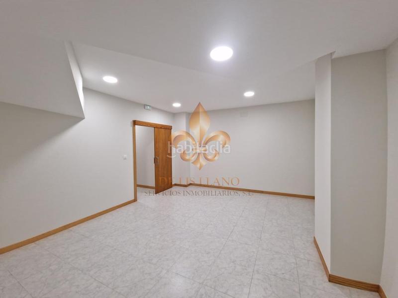 Foto 25b54a78-5e88-438d-acc4-21201280979f. Alquiler local comercial en As Travesas - Balaidos Vigo