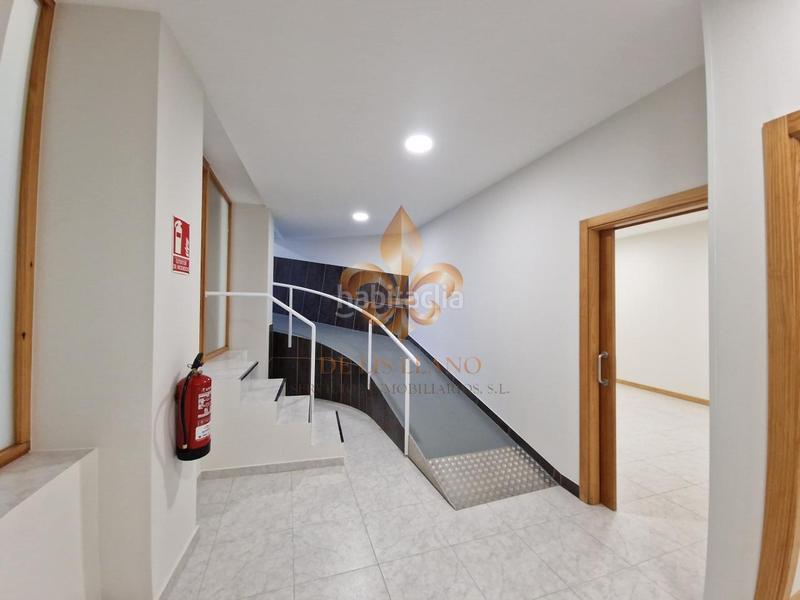 Foto ae60298b-64bb-4c99-a314-011f2638dd51. Alquiler local comercial en As Travesas - Balaidos Vigo