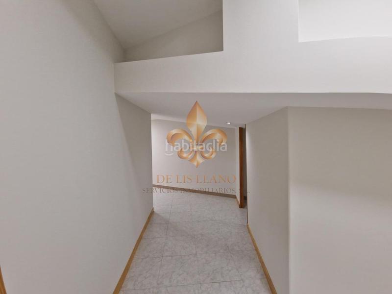 Foto ca2149b8-40ff-45bf-ac20-243dd6472d7e. Alquiler local comercial en As Travesas - Balaidos Vigo