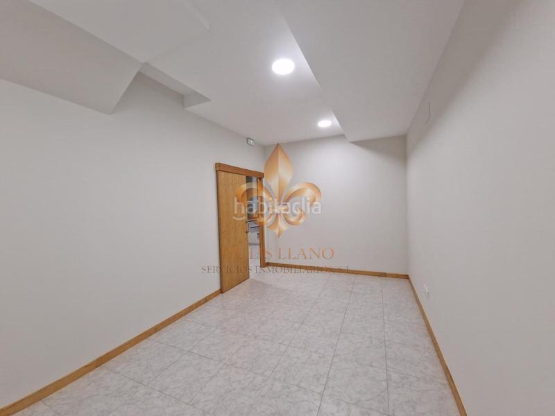 Foto ddb0a472-f910-488d-8f62-3312dfd9d57e. Location local commercial dans As Travesas - Balaidos Vigo