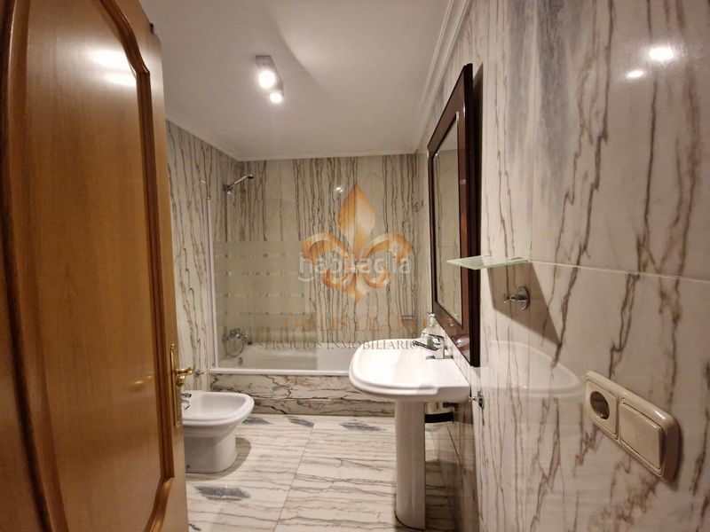 Foto 369f731d-e0ae-4a52-a5cf-8101581935ad. Rent flat with heating in Centro - Areal Vigo