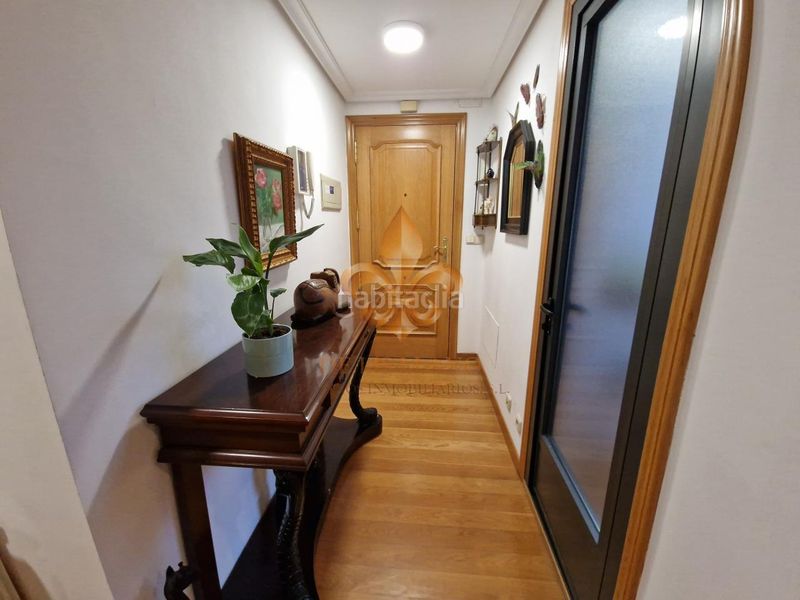 Foto 5b5b0829-5b12-4299-a761-ad74cae54607. Rent flat with heating in Centro - Areal Vigo