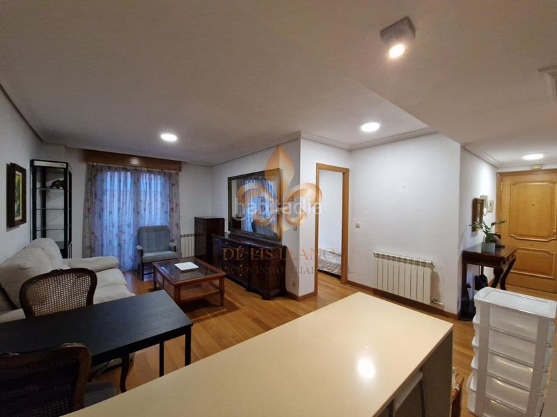 Foto 62a6de86-767c-4c54-935d-85b09f710d75. Rent flat with heating in Centro - Areal Vigo