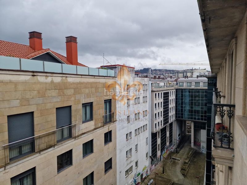 Foto a2467bd9-f82f-4778-9acb-d5eb8e6b58eb. Rent flat with heating in Centro - Areal Vigo