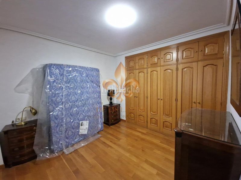 Foto ab0ae84c-c357-4960-a206-79693b6eec64. Rent flat with heating in Centro - Areal Vigo