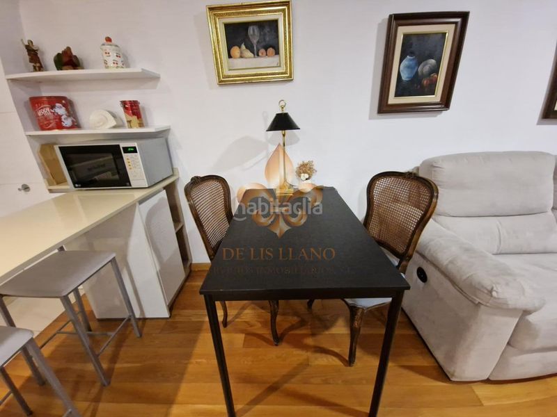 Foto b8658852-05cd-442f-8844-f0208ccaf66b. Rent flat with heating in Centro - Areal Vigo