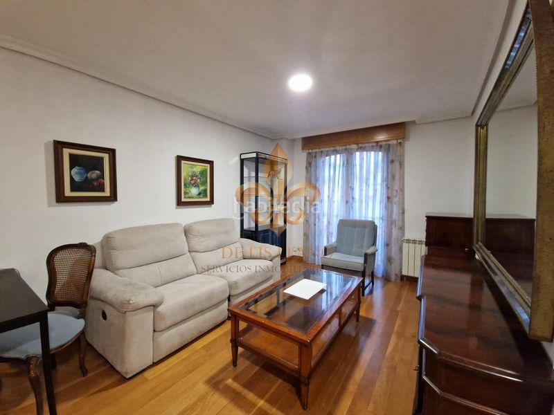 Foto e104c3fb-4e00-4f77-9140-f700ea7f884a. Rent flat with heating in Centro - Areal Vigo