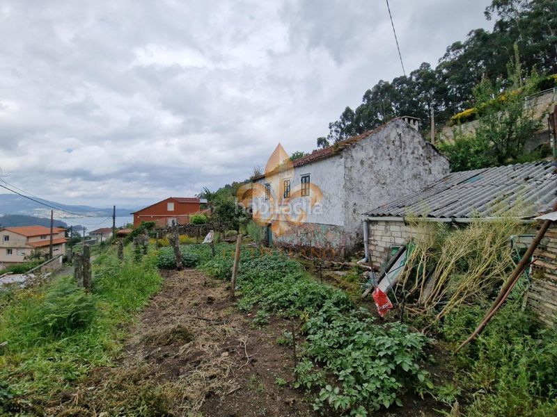 Foto 8a7d8082-ab61-4254-90f0-7c0b0da4dff6. Casa amb aparcament a Redondela