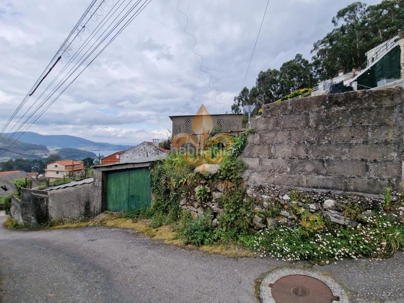 Foto cf18de96-9fb8-41b5-a94c-fa77b462c6f2. Casa amb aparcament a Redondela