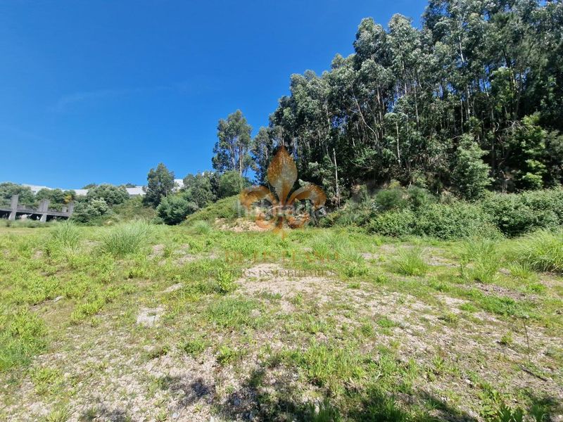 Foto f4397b4f-beaa-42ab-858f-f834e212c91d. Terreno residencial en Bembrive Vigo