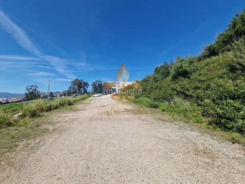 Foto f7c10e9f-497d-45e8-bcd6-c3546b1bab78. Residential plot in Bembrive Vigo