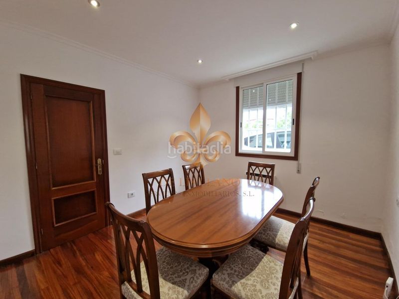 Foto 59050550-9b18-4d10-bdfe-80bbee23ca89. Casa en Lavadores Vigo