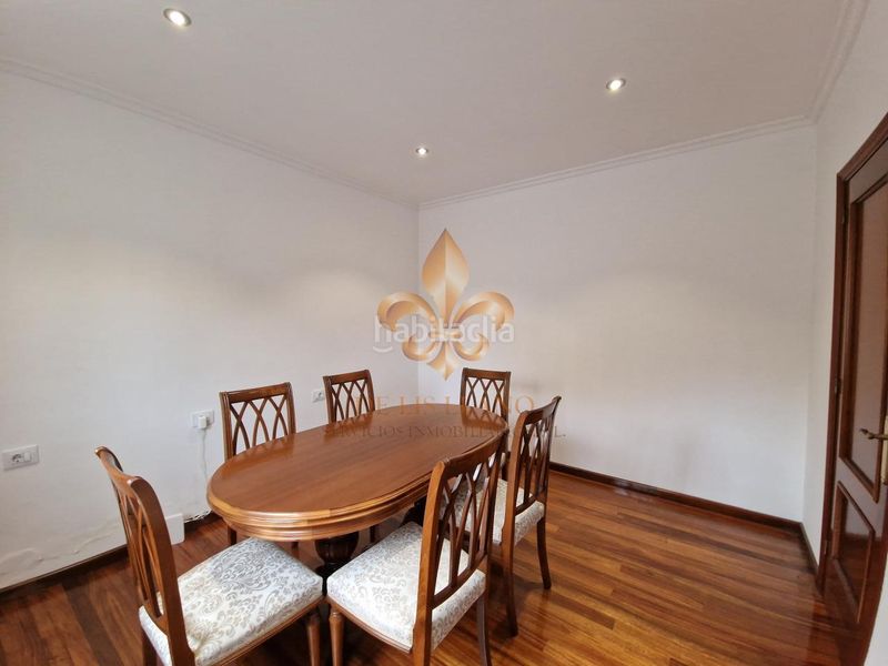 Foto a02a560e-c48e-4588-a5e8-dfdff37e6488. Casa en Lavadores Vigo