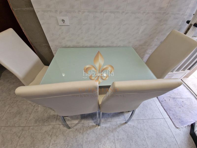 Foto cd9e2b55-7b56-4e20-ba05-1c440518174d. Casa en Lavadores Vigo