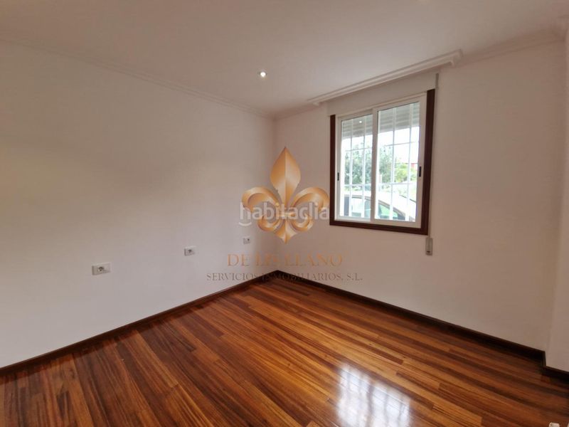 Foto d54cb2be-28b8-4d13-8d61-7ff485ebbe6a. Casa en Lavadores Vigo