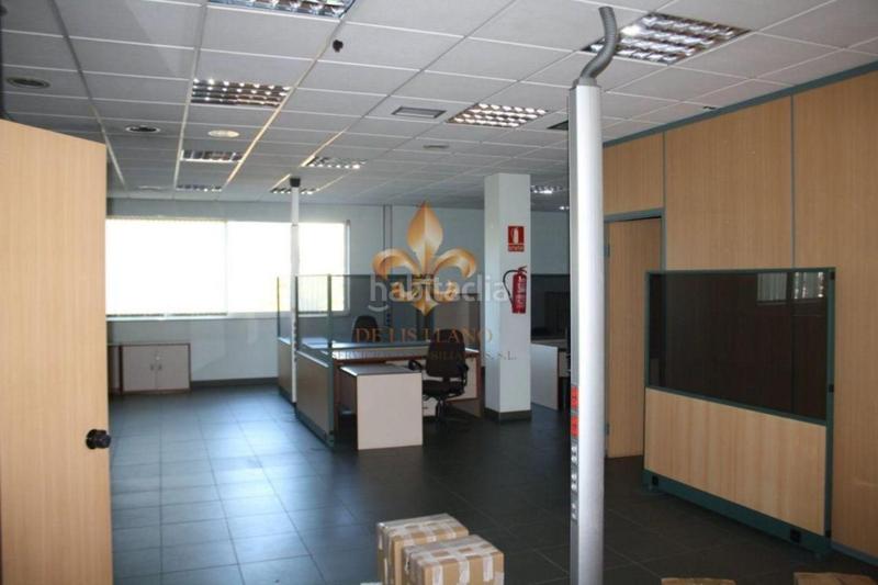 Foto 48614d83-74cc-4a84-8eba-e928a6692b63. Rent office space with heating in Lavadores Vigo