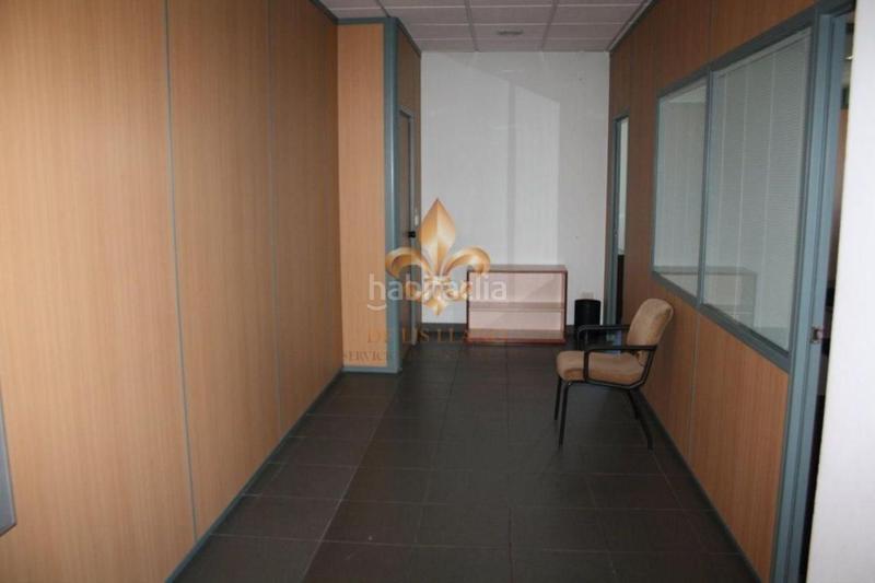Foto 5614ac38-05d5-4ca7-bfb5-95f6fa498f54. Rent office space with heating in Lavadores Vigo