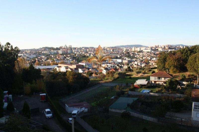 Foto 7cb0122e-9536-4902-af64-ddc5893a85f9. Rent office space with heating in Lavadores Vigo