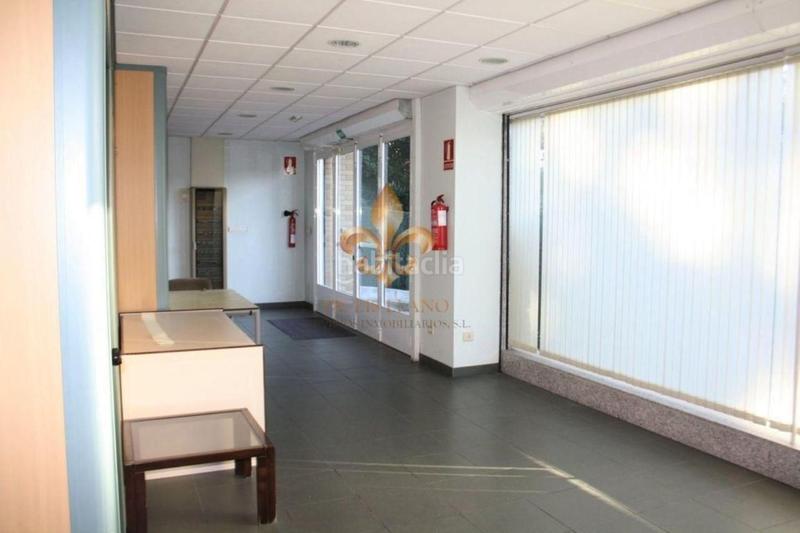 Foto cbd1842e-2cf4-4234-a62f-885484773c9e. Rent office space with heating in Lavadores Vigo