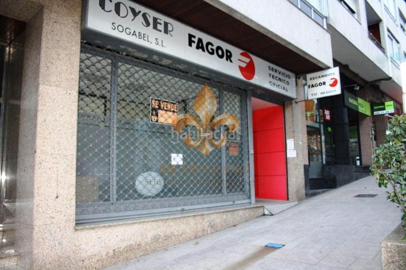 Foto 0481a6a9-7eb6-4d46-b4df-25255f8a57f7. Business premise in Plaza España - Corte Inglés Vigo