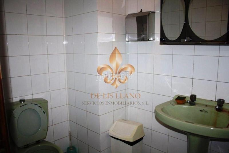 Foto 44aee3a0-5889-4b7d-bb9b-ddc4b3ba8bcd. Business premise in Plaza España - Corte Inglés Vigo