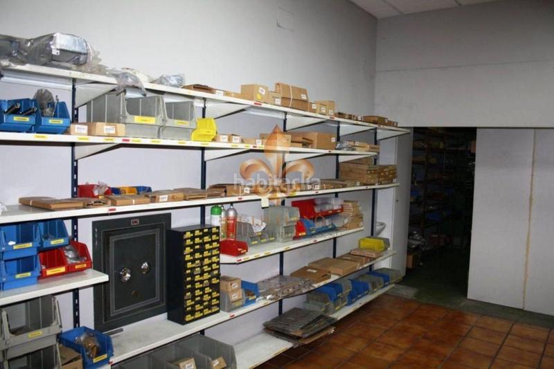 Foto 98cd62b5-2578-429f-938d-f2e03ef4d749. Geschäftsraum in Plaza España - Corte Inglés Vigo