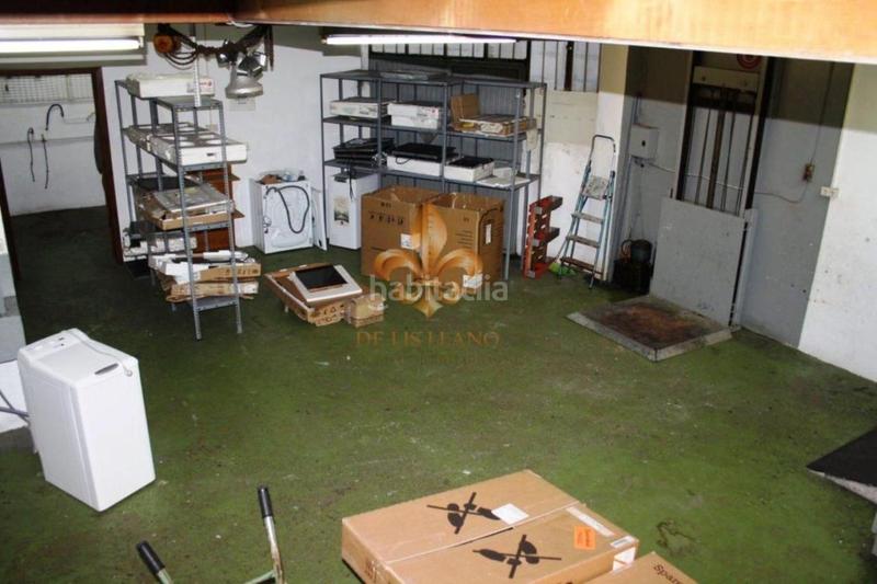 Foto dcb2b117-d857-4bd0-b6a1-9135a2056af1. Local comercial en Plaza España - Corte Inglés Vigo