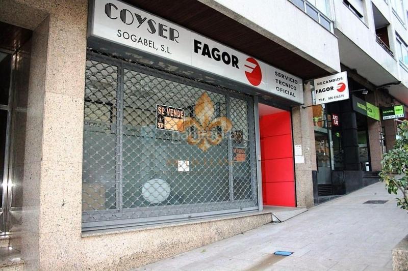 Foto f2a046da-4515-4e54-8940-d0963c9898ee. Local commercial dans Plaza España - Corte Inglés Vigo