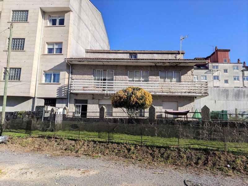 Foto 52d841b8-c6fb-461c-a503-863a550ebfa5. Terreny residencial a Zona de Plaza de Barcelos Pontevedra